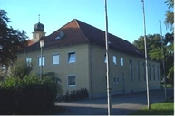 Turnhalle Schule I, Erhartinger Straße 8, 84513 Töging a. Inn, Tel.: 08631/91700